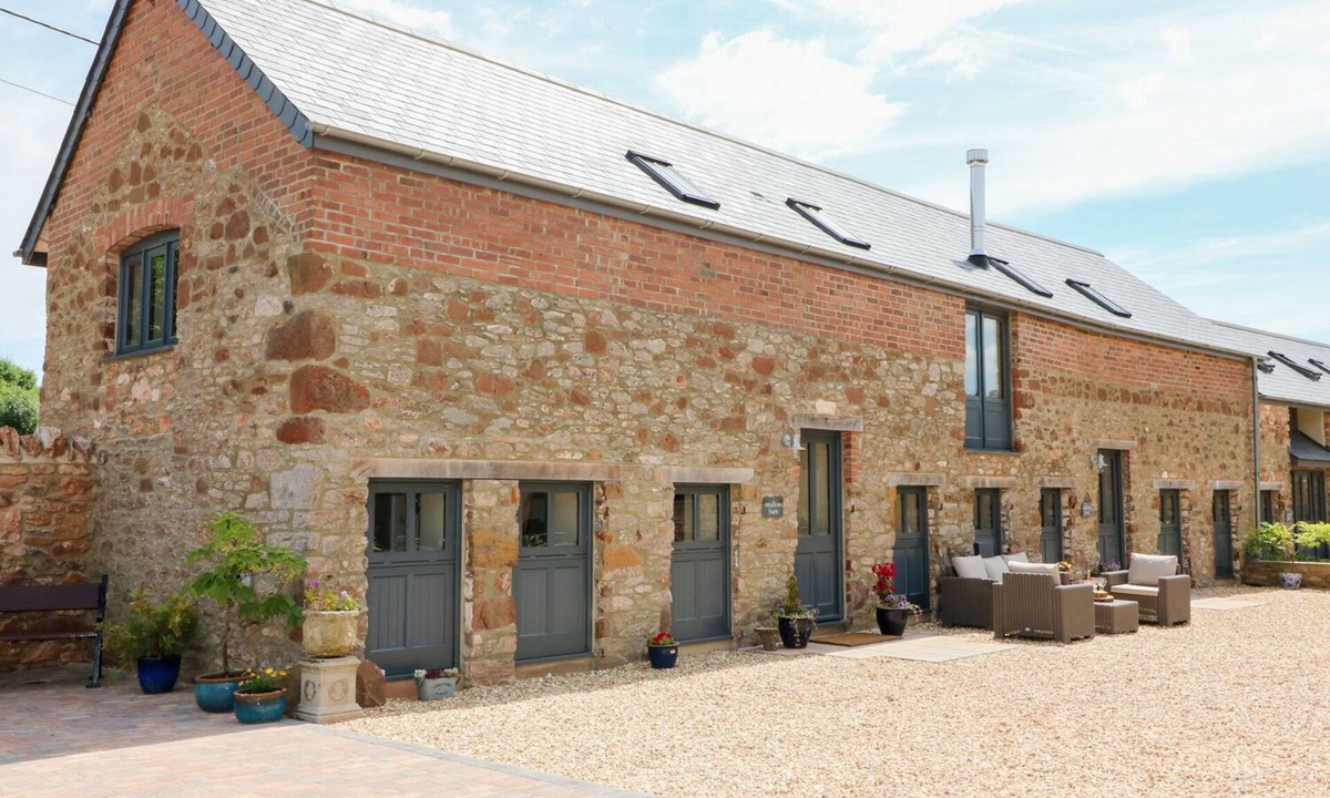 Brixham Cottage | Swifts Barn