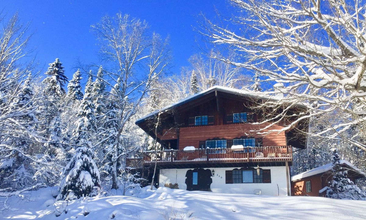 Sainte-Agathe-des-Monts Ski Chalet | Swiss Chalet with Real Two Story Stone Fireplace