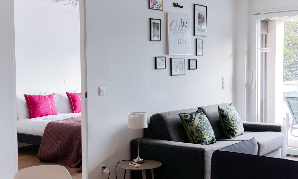 Montreux Apartment | Swiss Hotel Apartments-Montreux Montreux One Bedroom Lake View Apartments and Spa C2.6