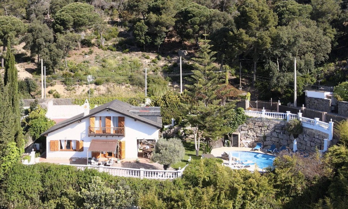 Sant Cebria de Vallalta Villa | Swiss style villa near Barcelona 10min to beach