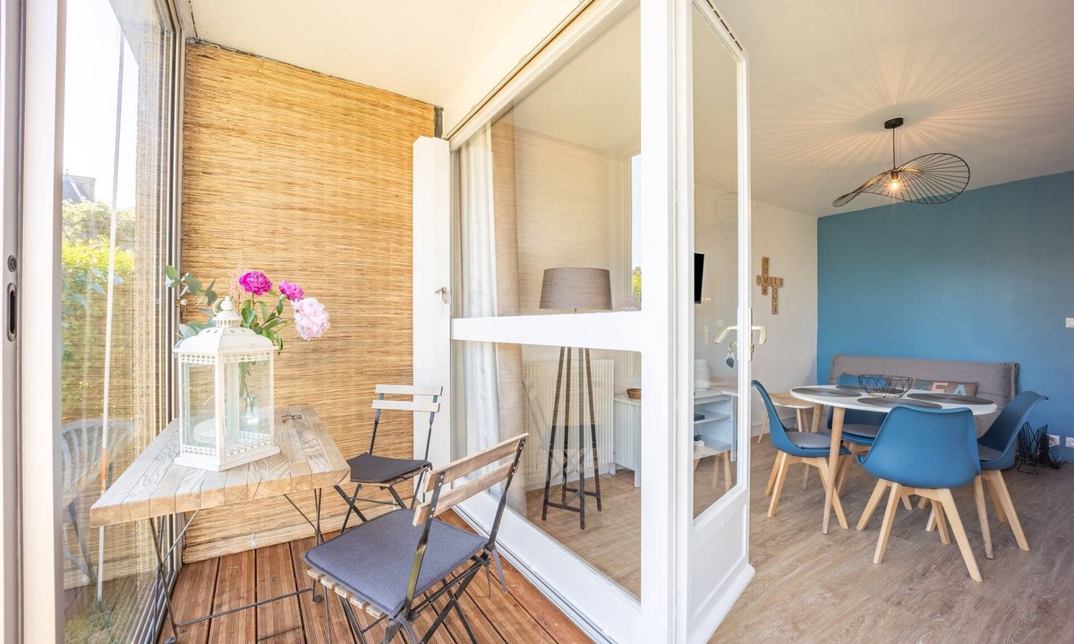 Luc-sur-Mer Apartment | Sword - Apt avec loggia et jardin proche plage