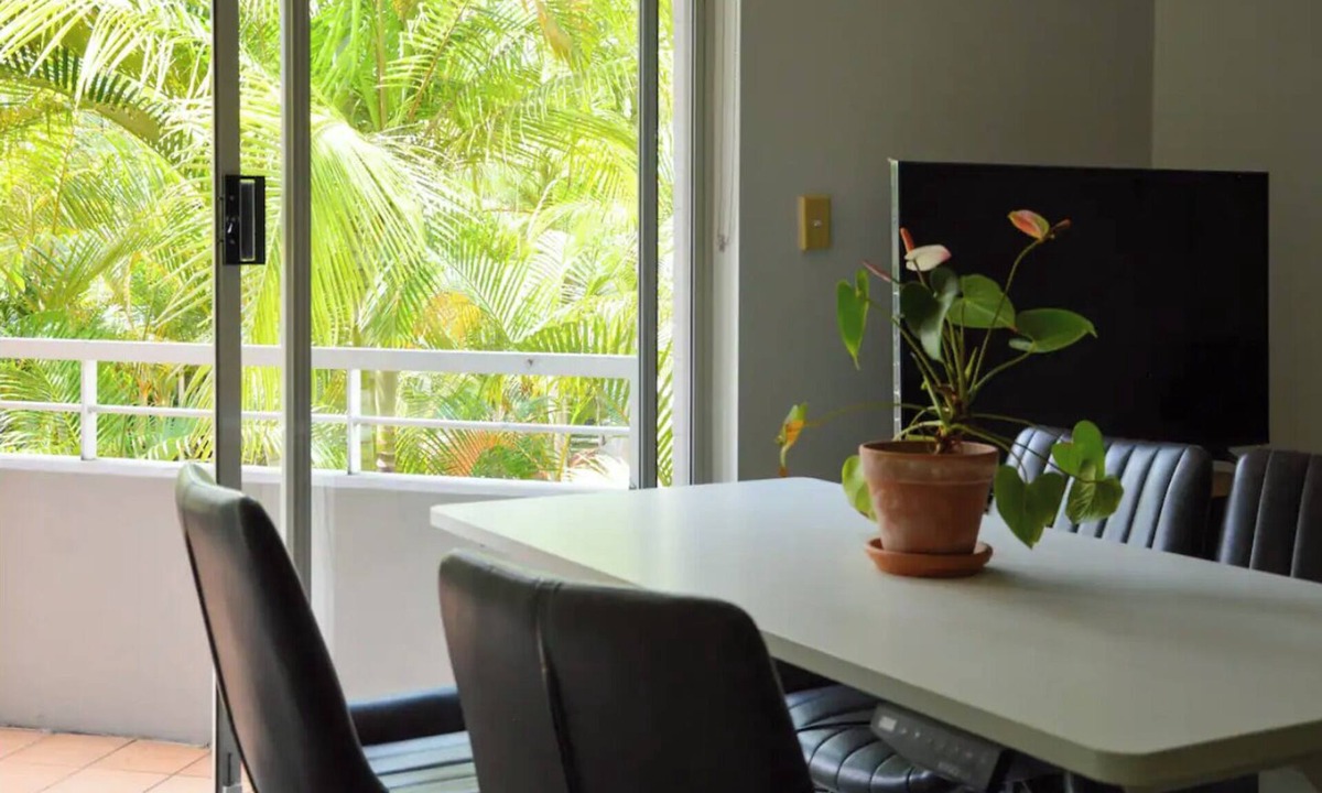 Chippendale Apartment | Sydney center, Free Parking, Internal Laundry, Pool