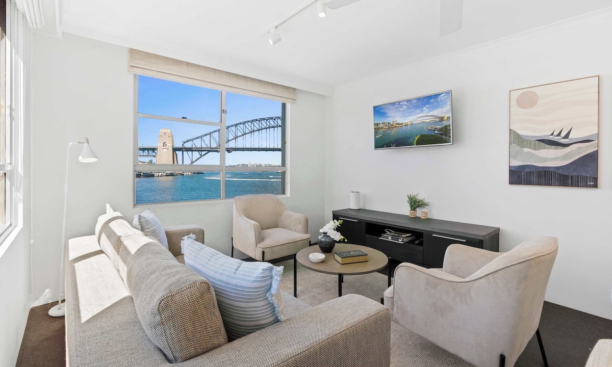 McMahons Point Apartment | Sydney Harbourside Apartment