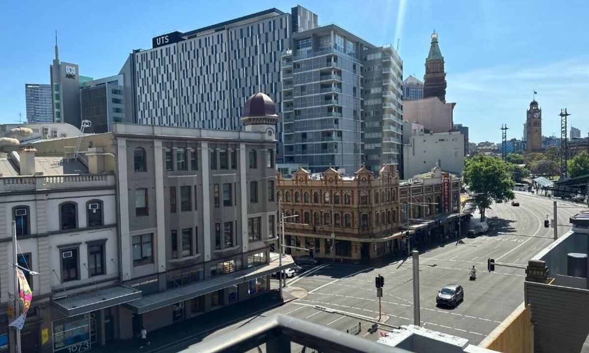 Chippendale Hotel | Sydney Riseon Hotel