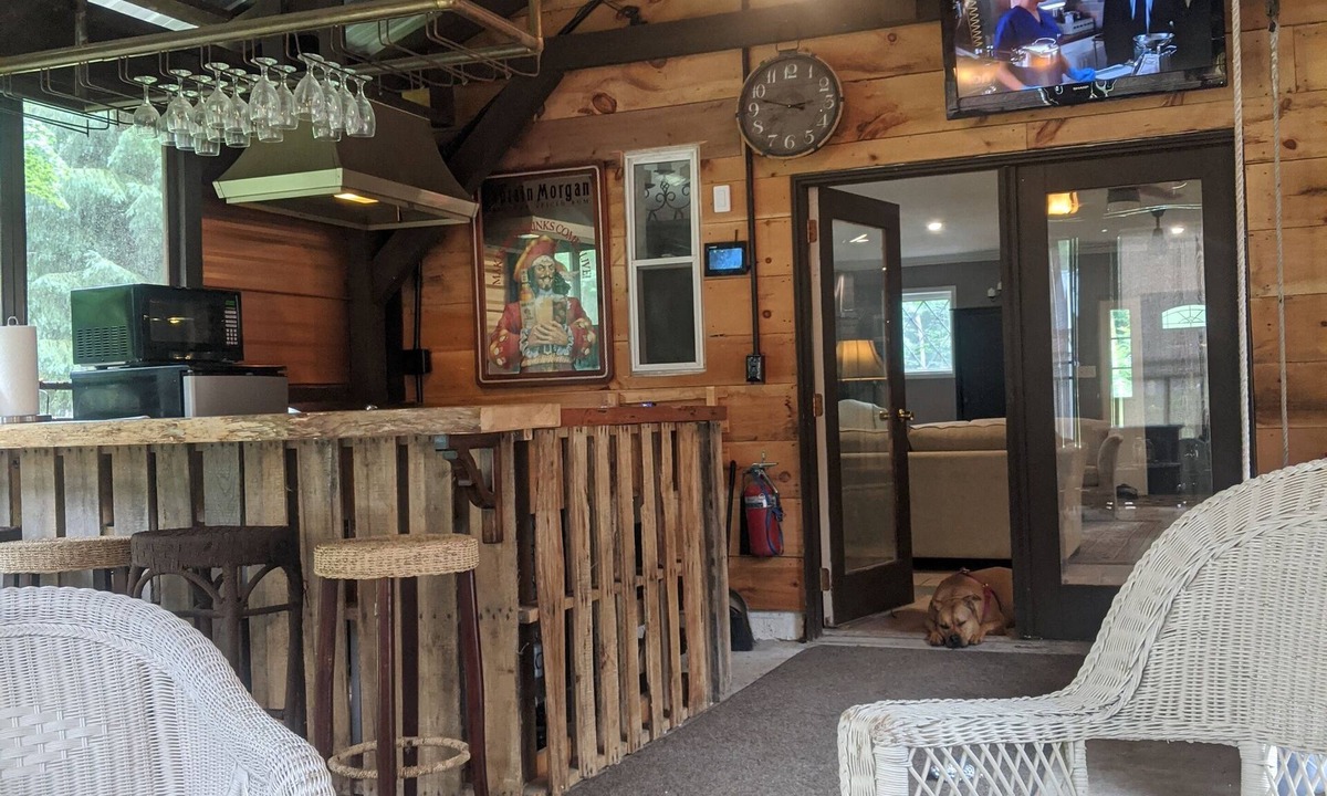 Blossvale House | Sylvan Beach weekly rental