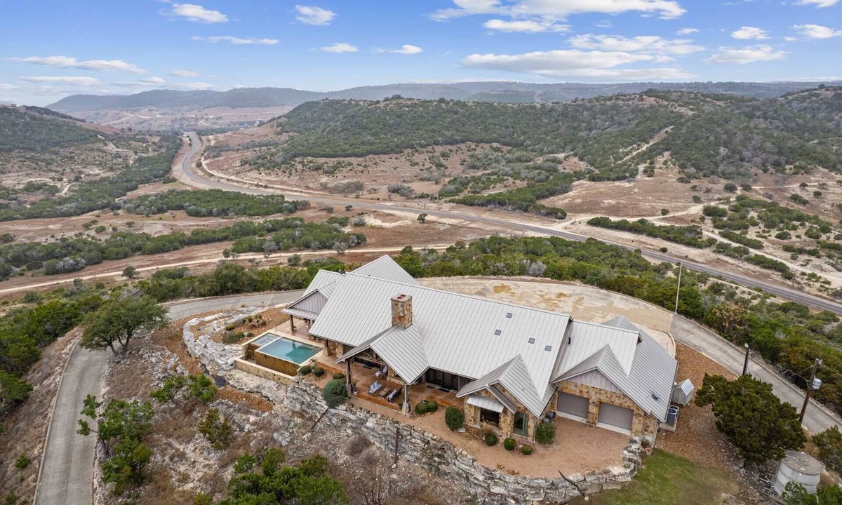 Bandera House | T Mountain Ranch in Bandera