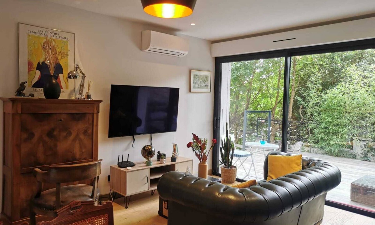 Ramonville-Saint-Agne Apartment | T1 bis neuf calme tout confort belle terrasse sans vis-à-vis, 2 voyageurs