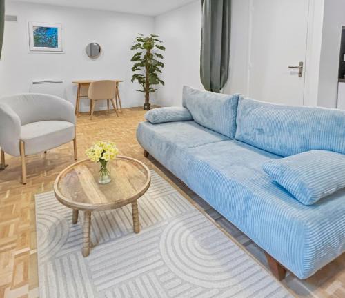 Adamville Apartment | T2 élégant avec terrasse, central et rénové