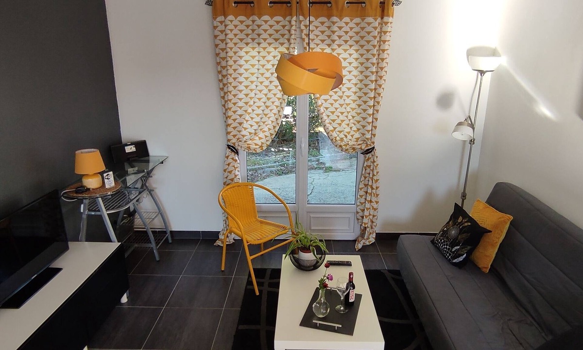 Lattes Apartment | T2 45m2 quiet and close to all amenities