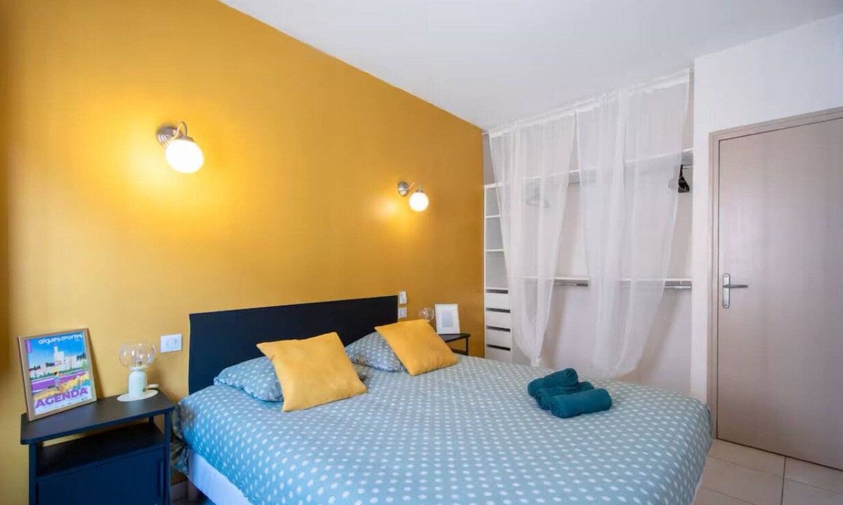 Aigues-Mortes Apartment | T2 Aigues Mortes 40 metres from the ramparts