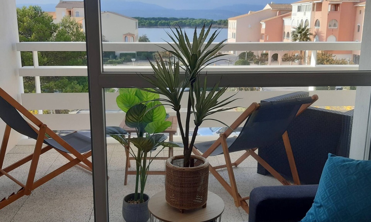 Leucate Apartment | T2 Apartment with AC, 4 Guests, WIFI, Parking