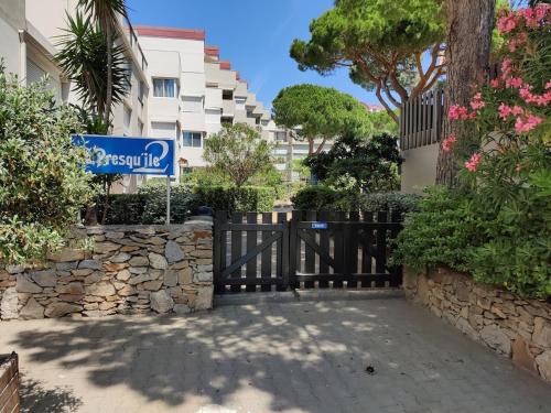 Port Rive Gauche Apartment | T2 cabine avec piscine idéalement situé