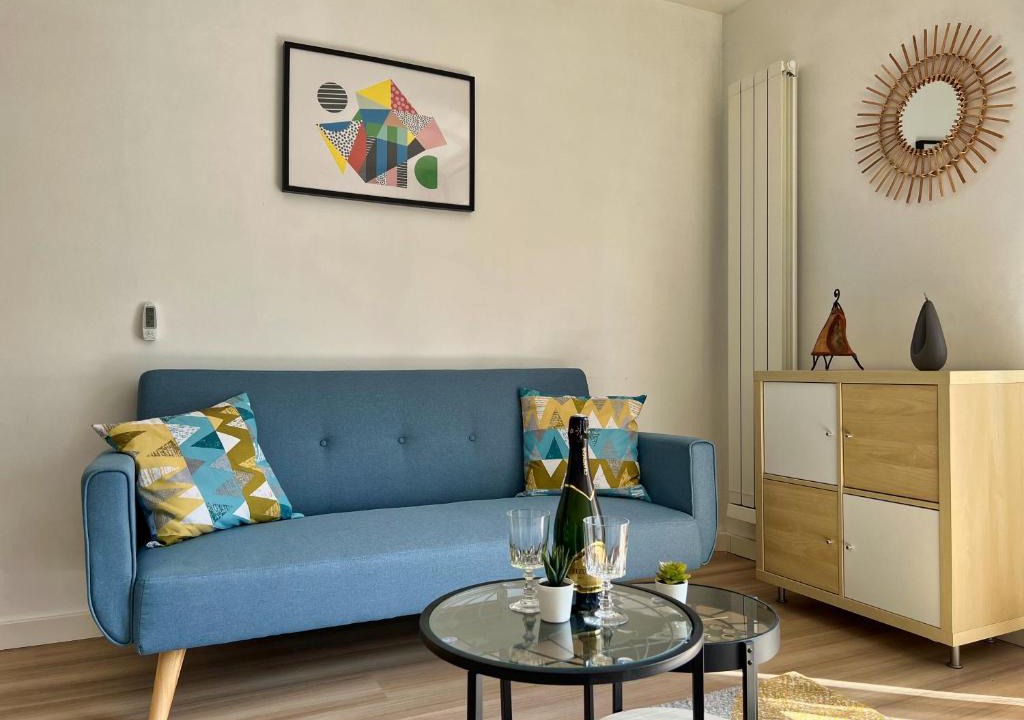 Fer a Cheval Apartment | T2 Centre ville avec parking gratuit