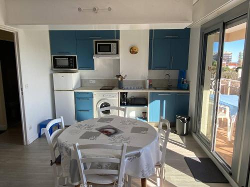 Le Port Apartment | T2 climatisé avec parking à Canet Plage, proche mer - FR-1-696-115