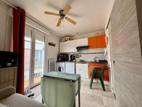Saint-Vincent-sur-Jard Apartment | T2 Cosy dans le Centre Parking