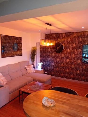 Alencon Apartment | T2 cosy plénitude h24 wifi parking privé Netflix