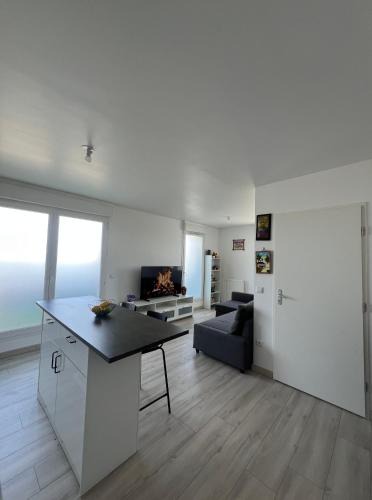 Trappes Apartment | T2 cosy proche Versailles
