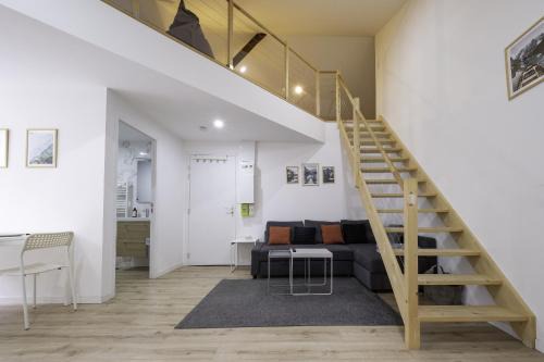 Segre Apartment | T2 Duplex Segré - Hyper centre - Wifi - Netflix
