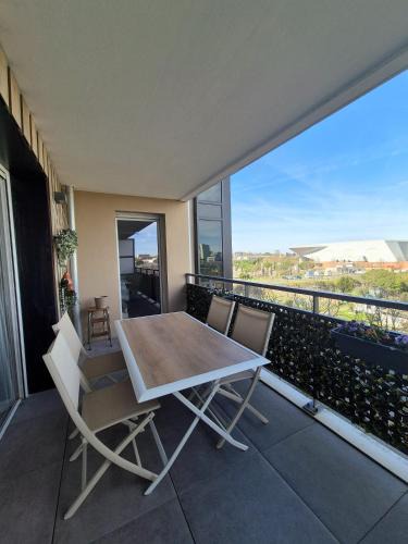 Fontaine-Bayonne-Cartoucherie Apartment | T2 lumineux avec terrasse vue Zénith - parking inclus
