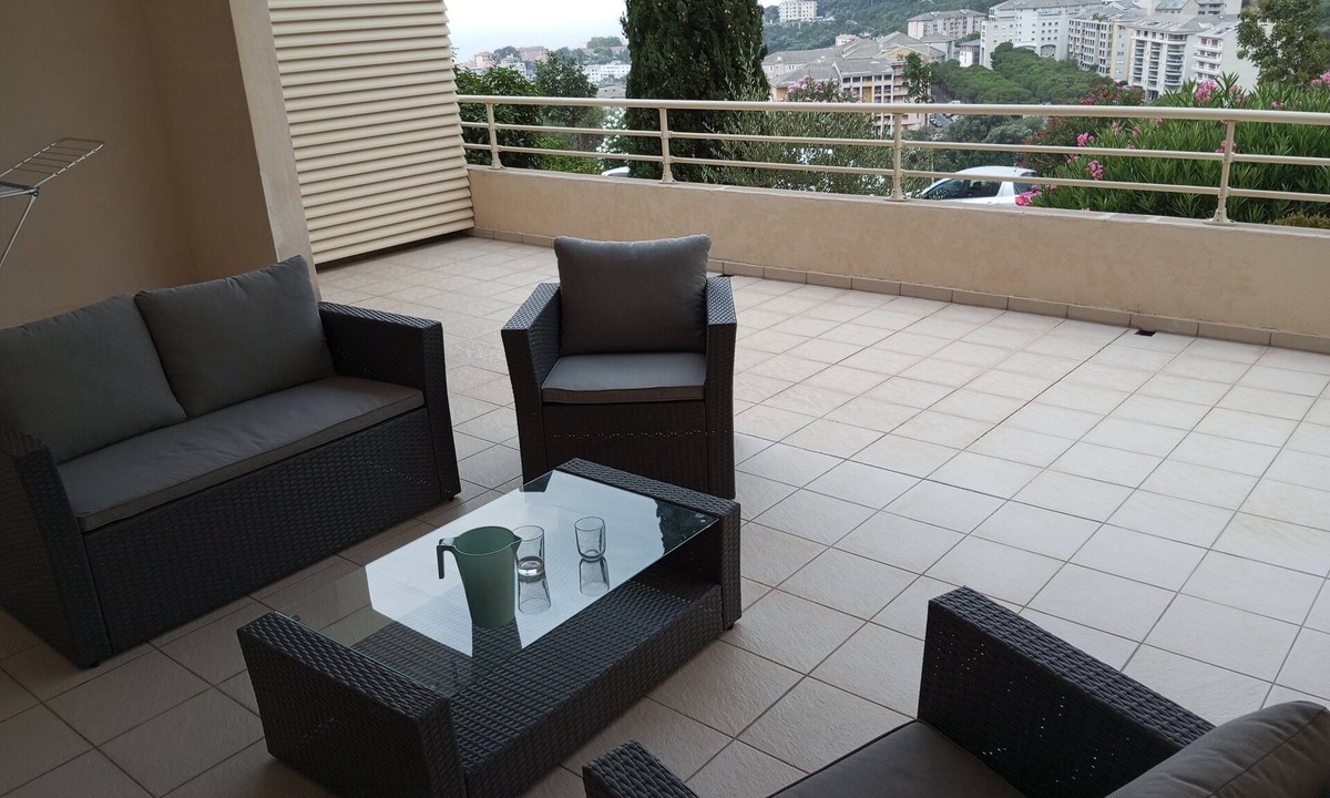 Ville-di-Pietrabugno Condo | T2 panoramic sea and mountain view