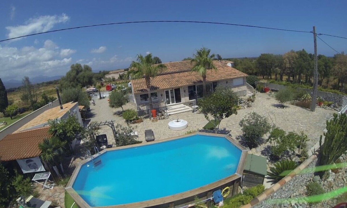 Ventiseri Apartment | T2 Paradisio house, private pool.