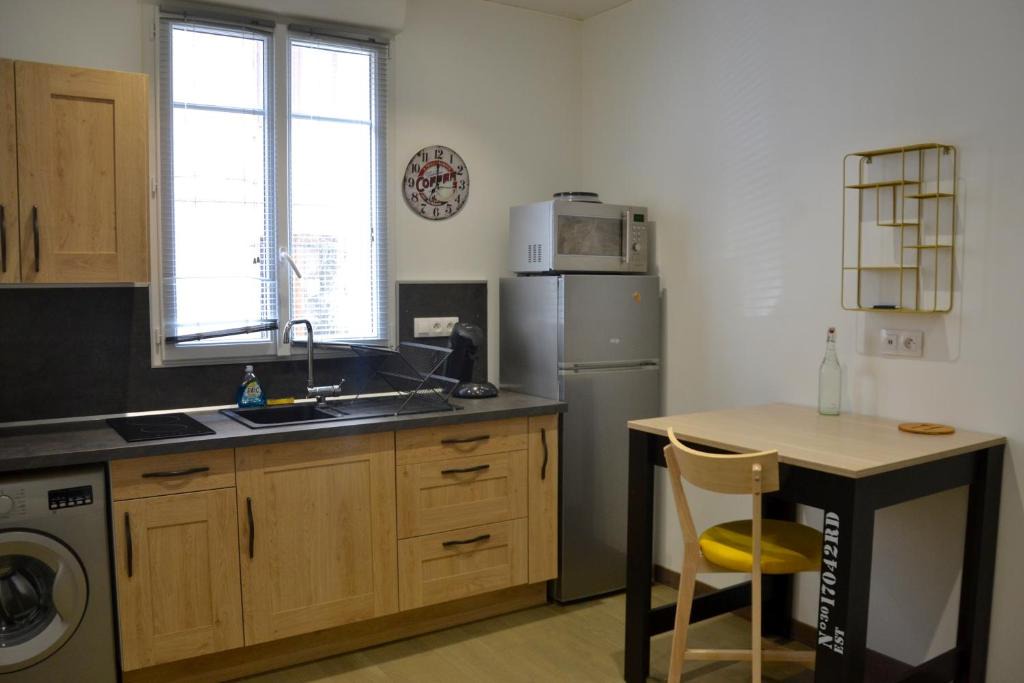 Coteaux Ouest Apartment | T2 refait à neuf, proche gare SNCF