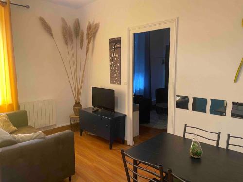 Cholet Apartment | T2 vanilla