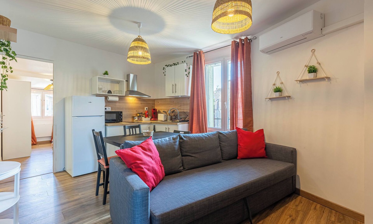 Beziers City Centre Apartment | ★ T3 Aqui est Besièrs ★ Cathédrale ★ Centre ★ Clim ★ Wifi ★ Parking on request