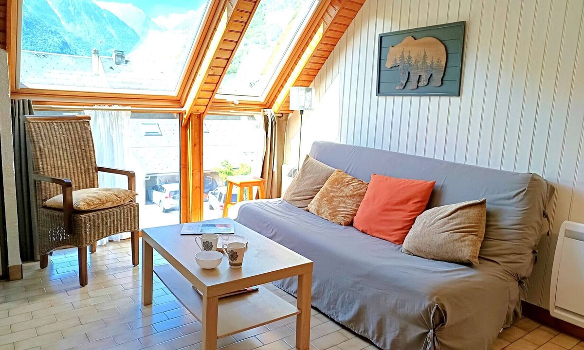 Vielle-Aure Apartment | T3 Duplex 6 People, Parking, Equipped Kitchen, Near St Lary