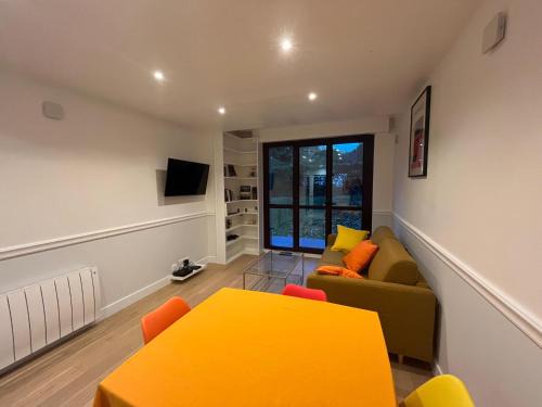 Suresnes Apartment | T3 familial et neuf aux portes de Paris à Suresnes et parking