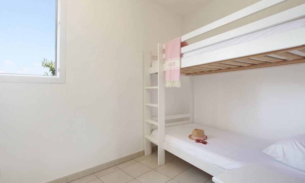 Cabries Apartment | T3 Meublé Avec Terrasse à Cabriès - Résidence Service Avec Piscine & Golf