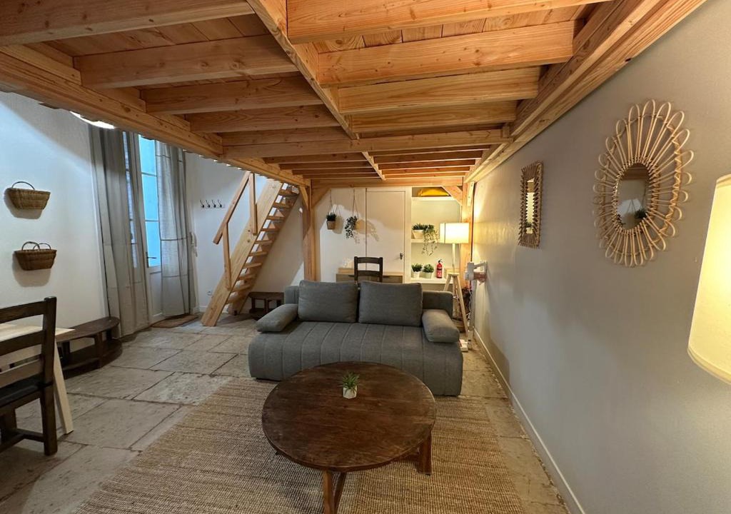 Montpellier City-Centre Apartment | T3 rénové, au calme, plein centre et climatisé