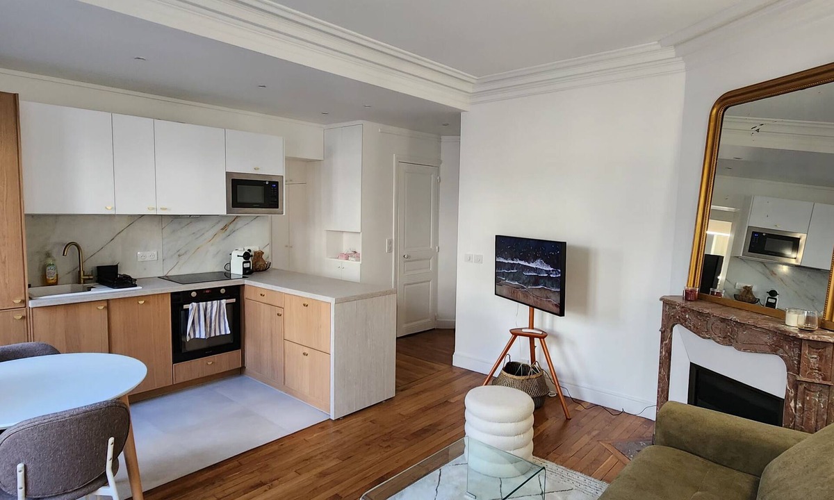 Gare Apartment | T3 rénové designer | BNF et Seine · Paris 13