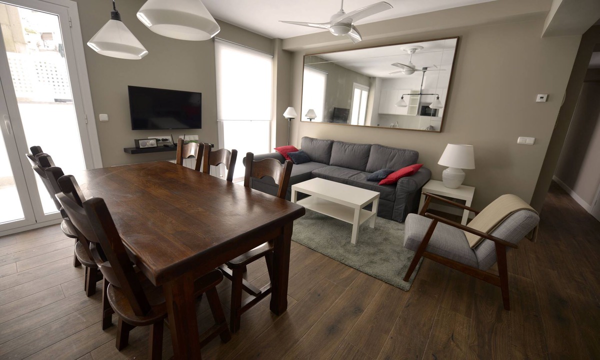 Egia Condo | TABAKALERA NEW APARTAMENT SAN SEBASTIÁN JUST RENOVATED 2-8 GUEST