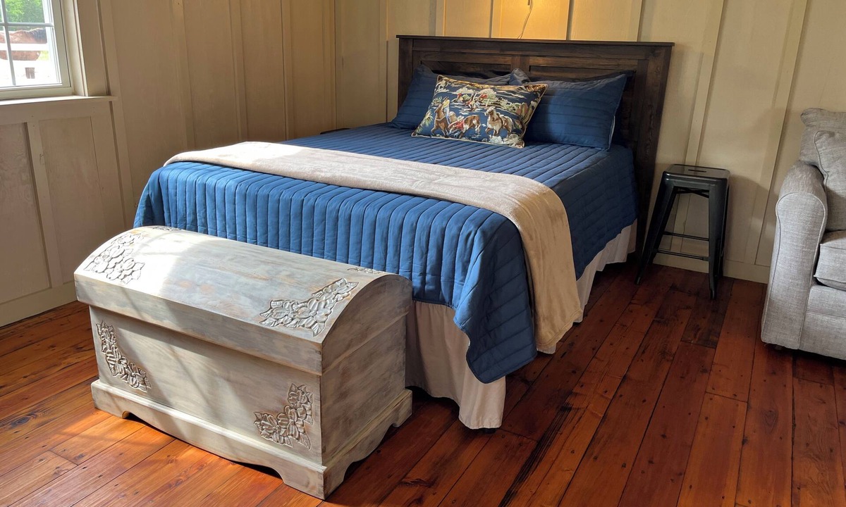 Brookline Station House | Tack Room @ Redemption Ranch: Grill, Deck, Peaceful, Unique, Comfortable