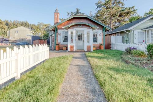 Lincoln City House | Taft Cottage
