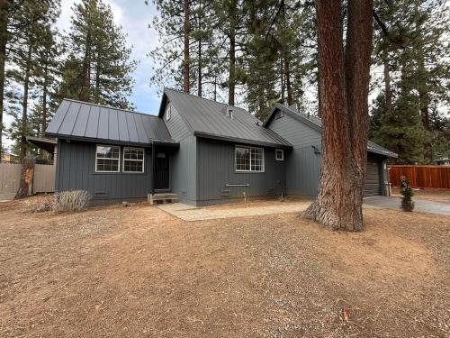 South Lake Tahoe House | Tahoe Hideaway