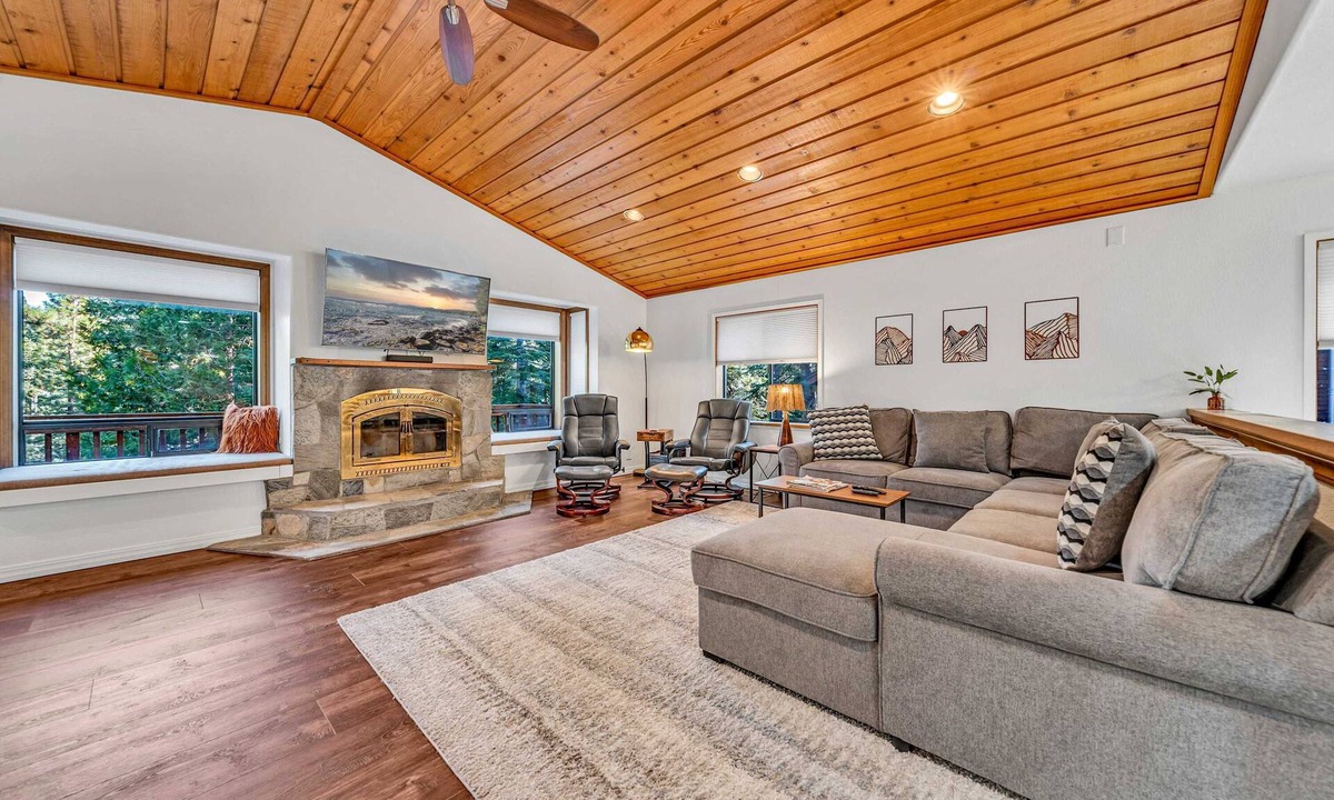 Kings Beach House | Tahoe Retreat with Decks and Separate Studio