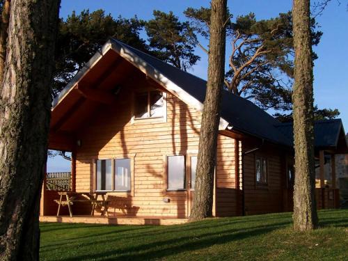 Tain House | Taigh Fiodha