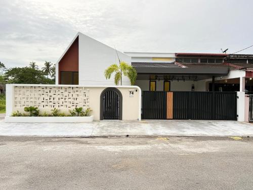 Kampung Aman Villa | Taiping Corner Homestay