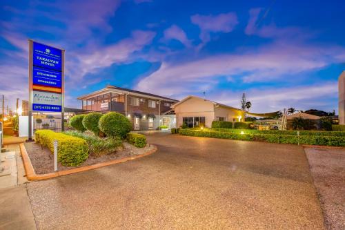 Bundaberg West Hotel | Takalvan Motel