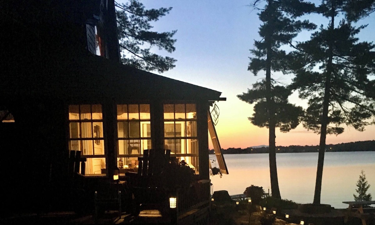 Lincoln Cottage | Take a Rest at Pine Point