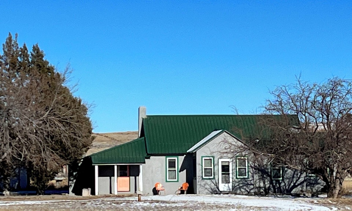 Platte County Other | Take it easy at this unique and tranquil getaway.