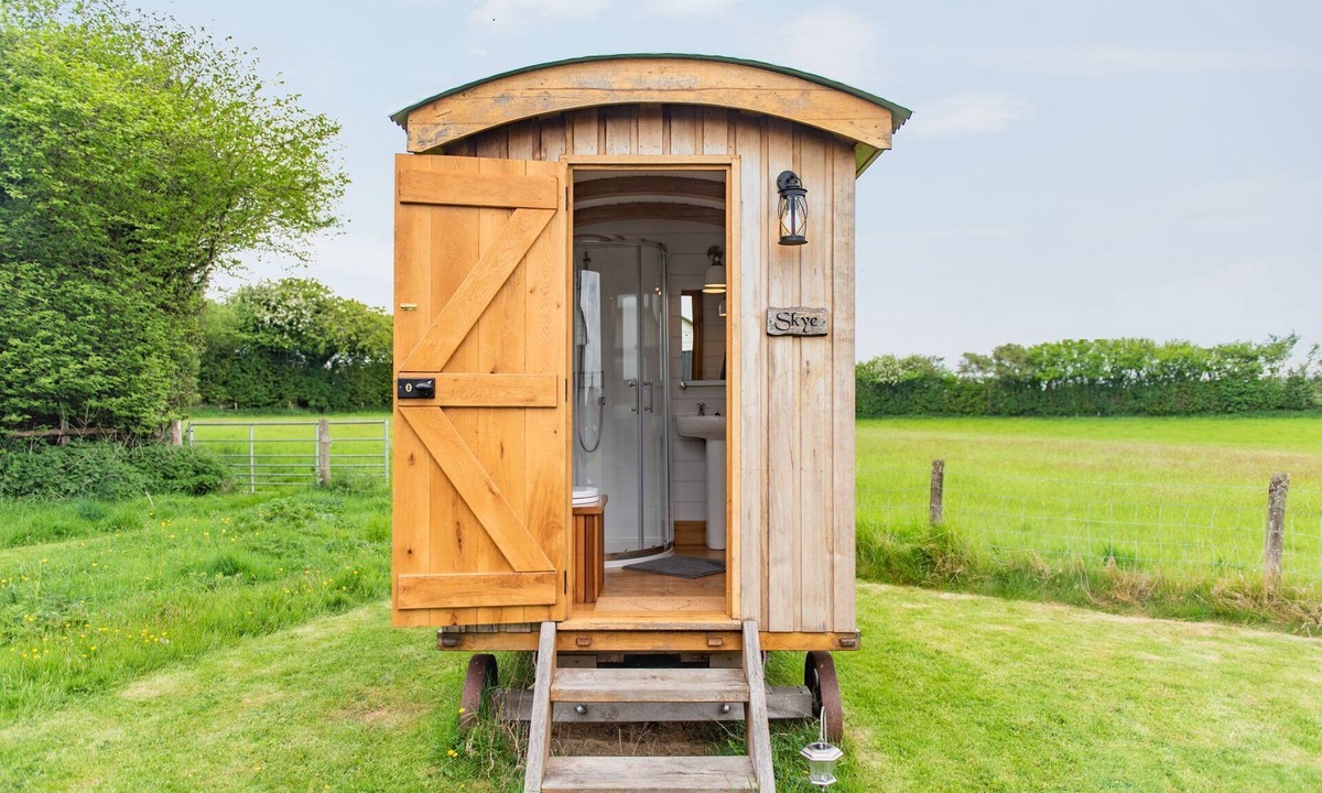 Ashford Cabin | Take Time Shepherd's Huts by Bloom Stays - two eco shepherds huts