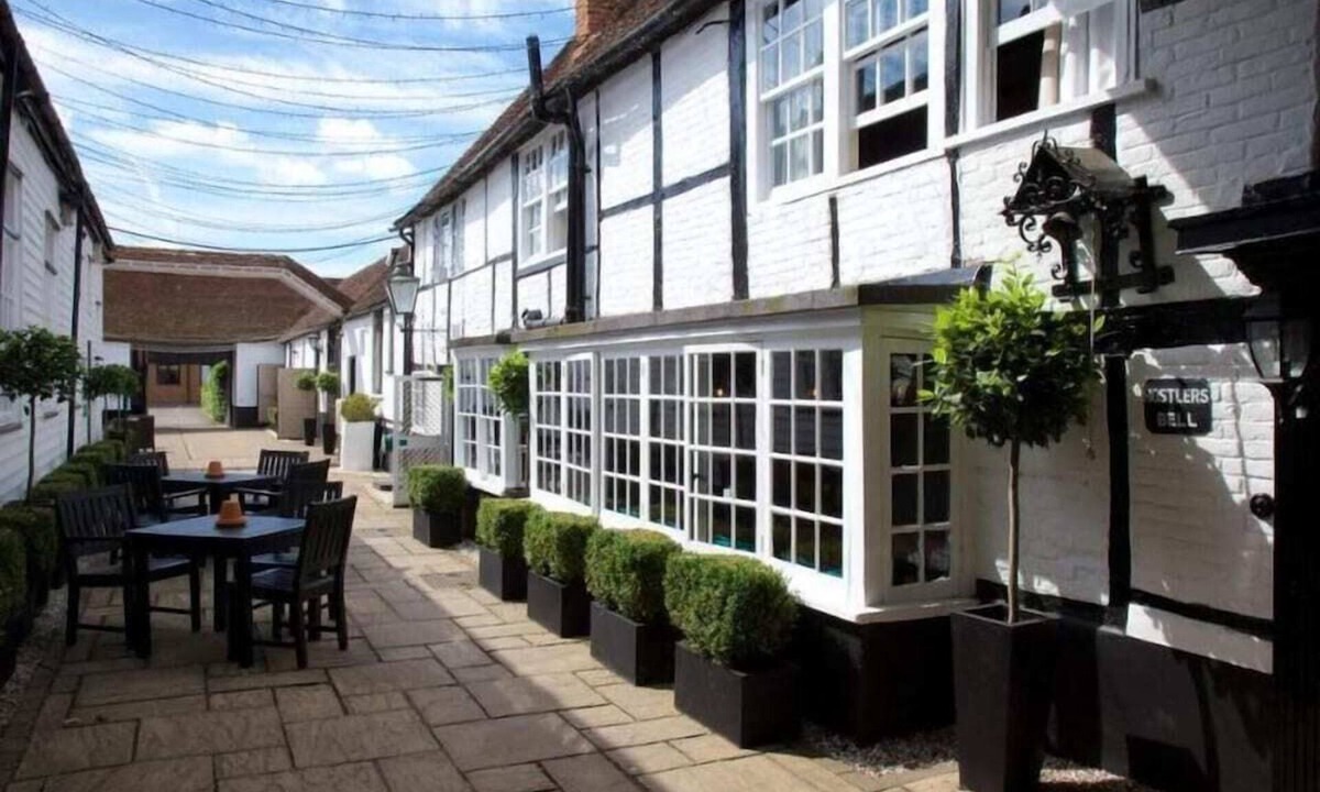 Stourbridge Hotel | Talbot Hotel