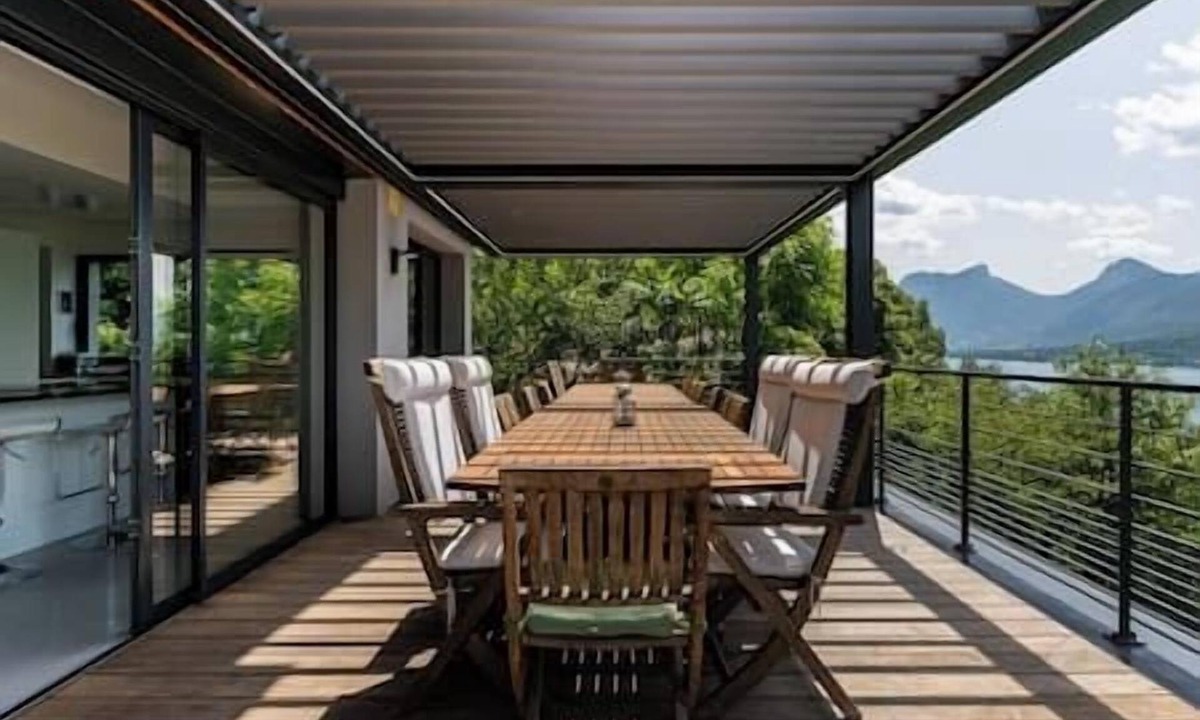 Talloires-Montmin Villa | Talloires Lakehouse Upper Villa