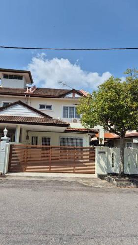 Bayan Lepas House | Taman Sunway Tunas
