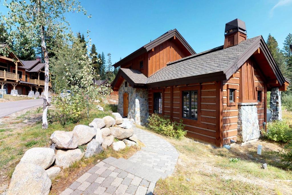 Tamarack Resort House | Tamarack Cottage