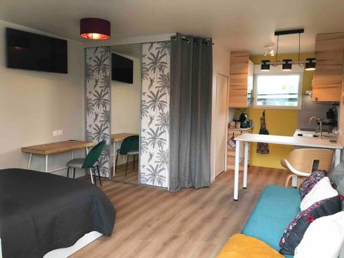 Laval Apartment | Taminimaison