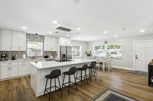 Riverside Heights House | Tampa Vacation Rental ~ 3 Mi to Downtown!